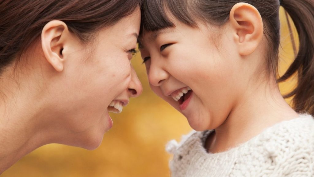 parent and daughter